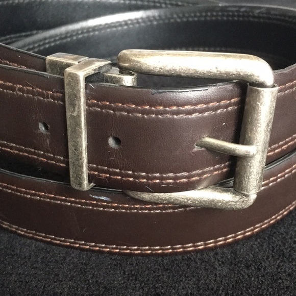 Mens Brown or Black Swivel Buckle Belt - Picture 2 of 16